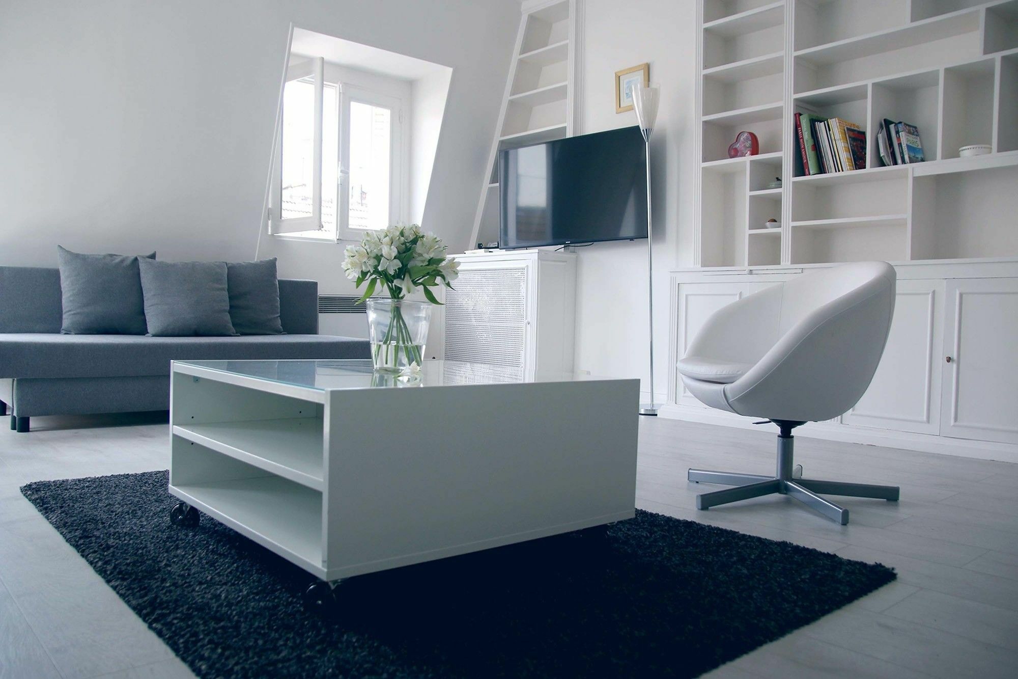 פריז Rue De Ponthieu Central Furnished Apartment מראה חיצוני תמונה