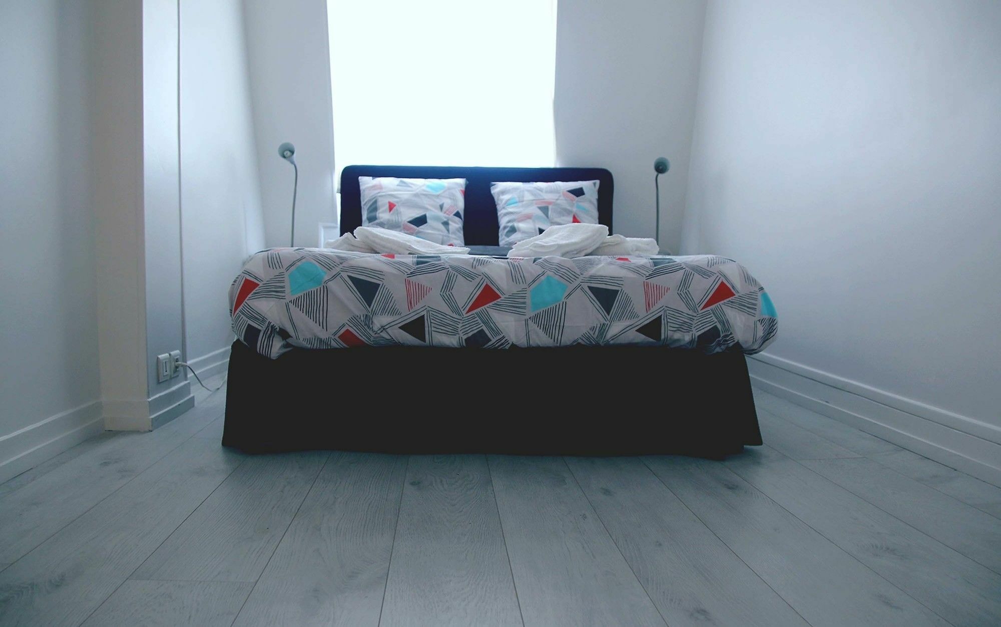 פריז Rue De Ponthieu Central Furnished Apartment מראה חיצוני תמונה